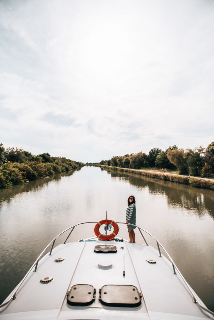 Le Boat Canal du Rhône