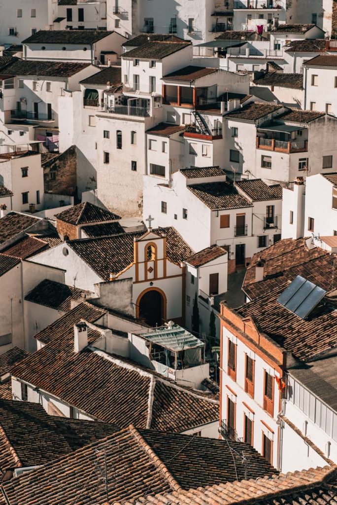 Setenil de las Bodegas Travel Guide