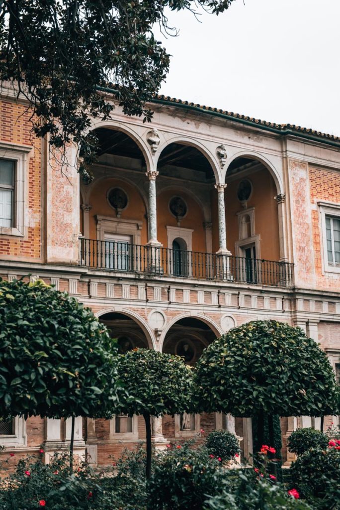 Casa de Pilatos Entry