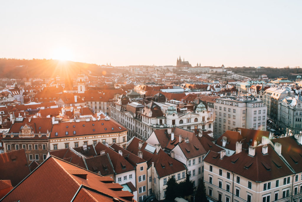 Prag Travel Guide