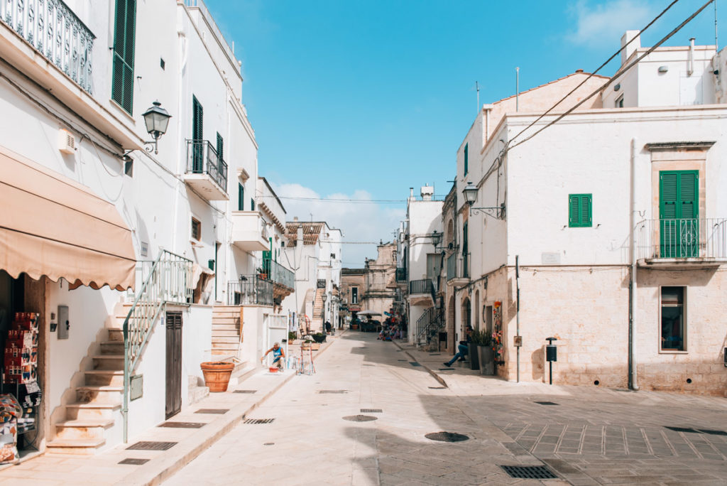 Cisternino Travel Guide