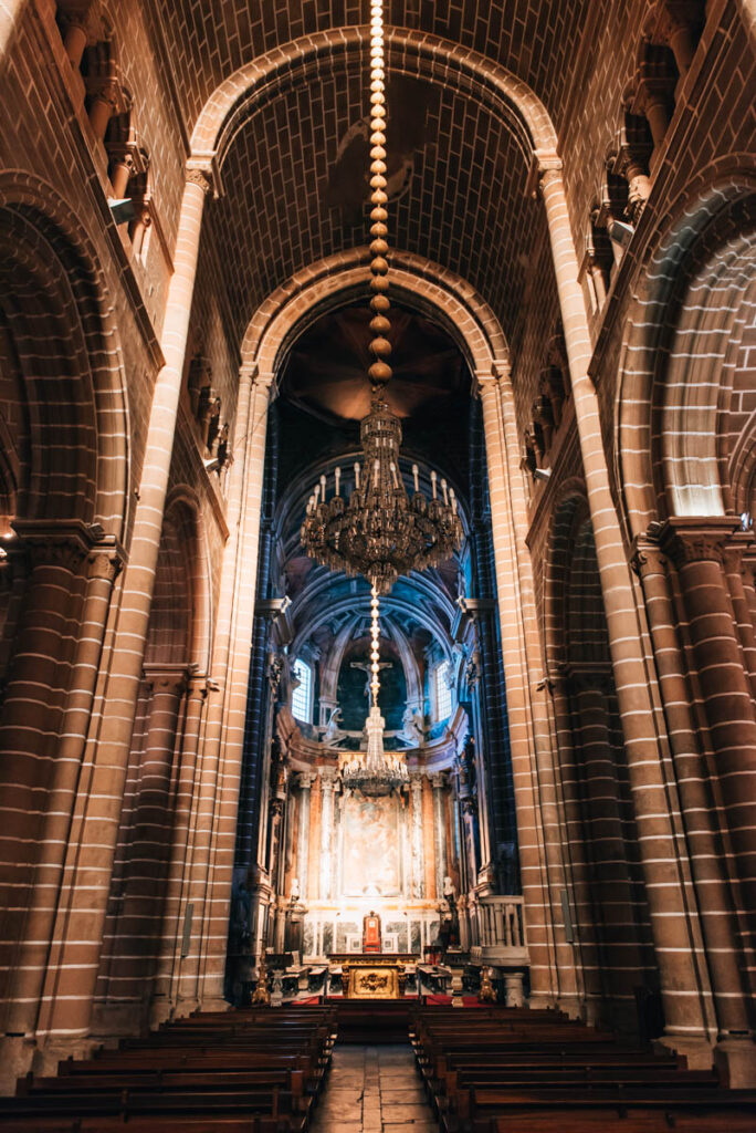 Evora Kirche