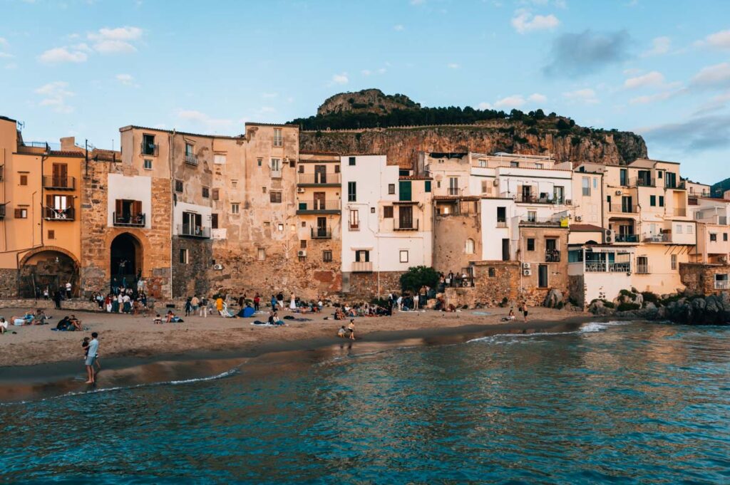 Cefalu Stadtstrand