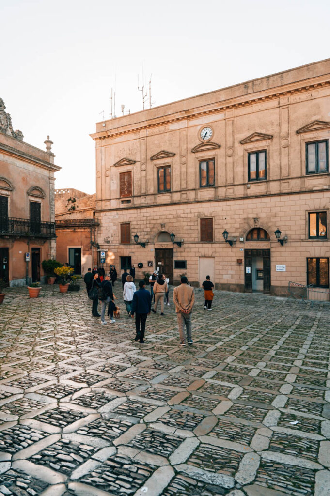 Erice Piazza della Loggia